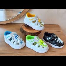 تصویر 4 از کفش بچگانه متنوع و زیبا